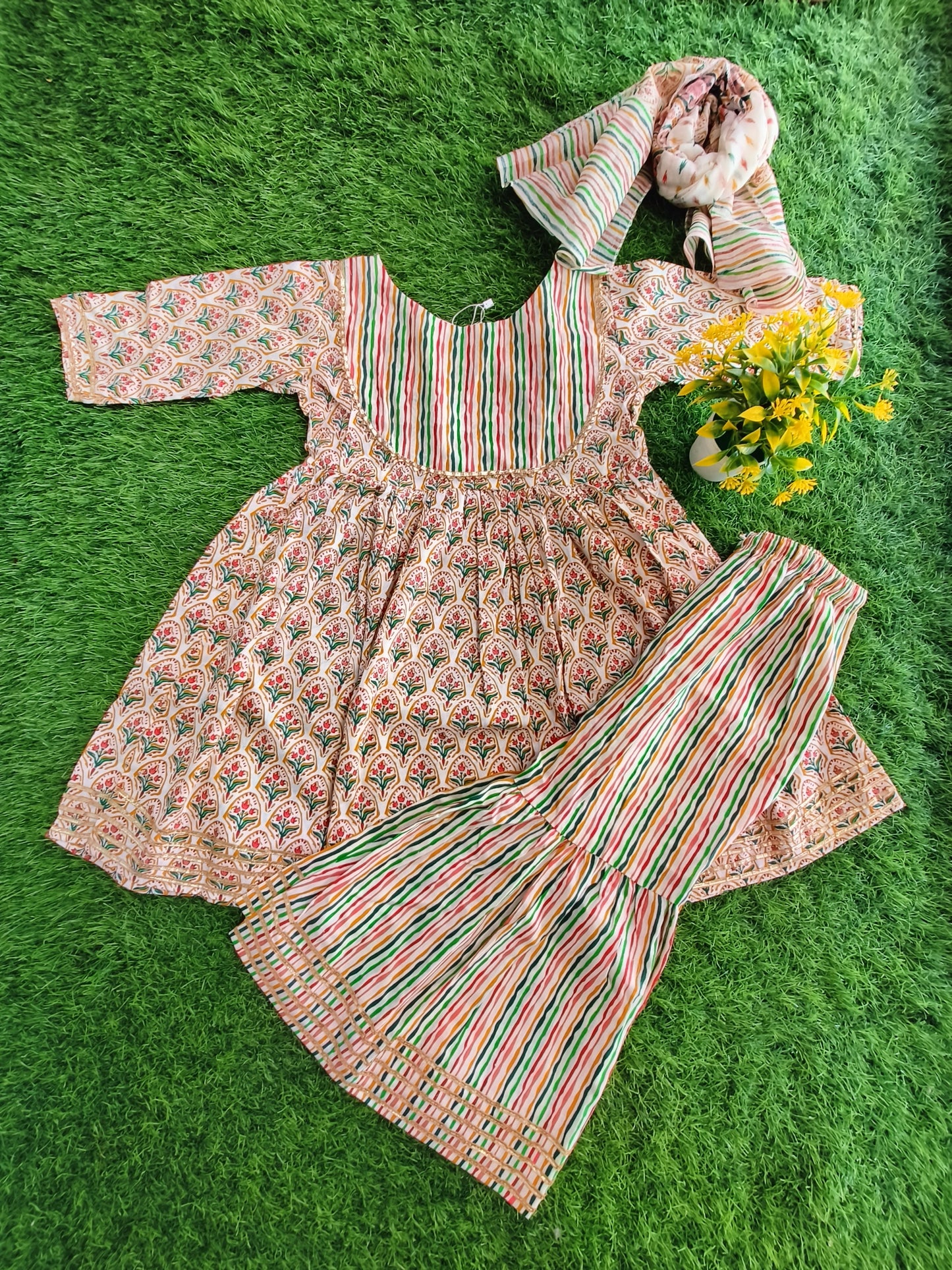 Old Vintage-Themed Printed Cotton Sharara Outfit Set with Dupatta for Girl
