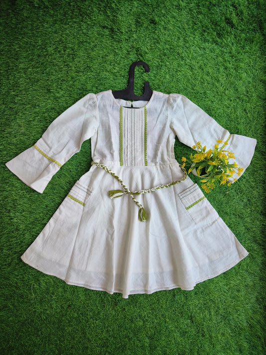 Indian Simple Traditional Plain White Cotton Frock Outfit for Girl