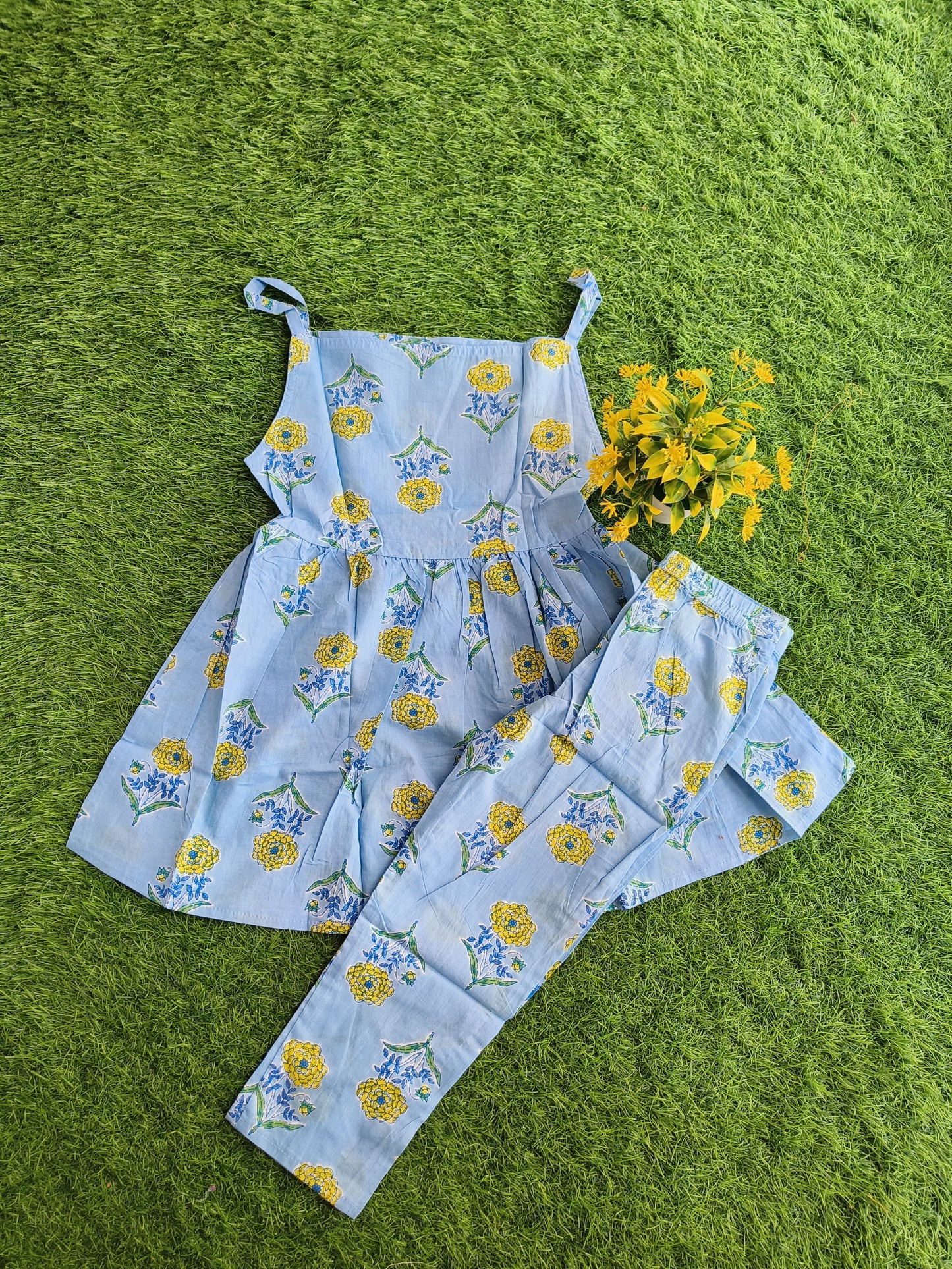 Melodious Sun Flowered Printed Sky Blue Kurti and Pant Outfit for Girl